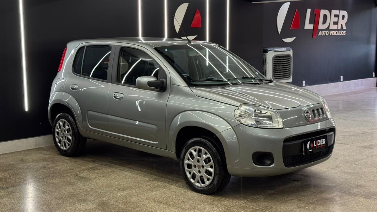 Fiat UNO 4