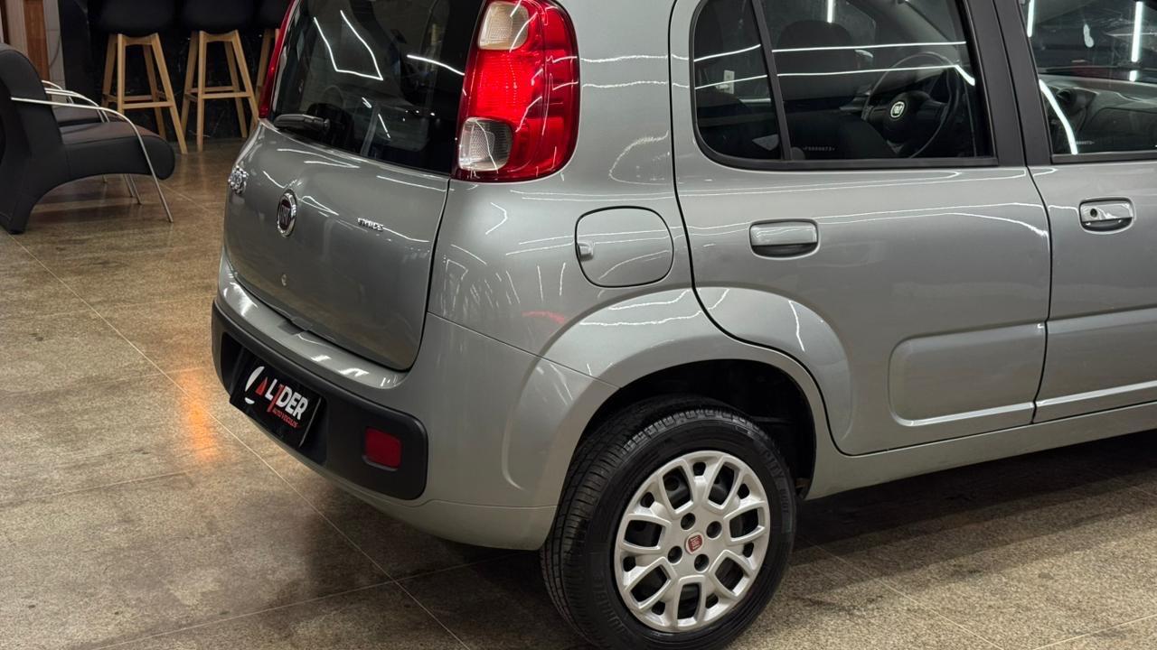 Fiat UNO 9