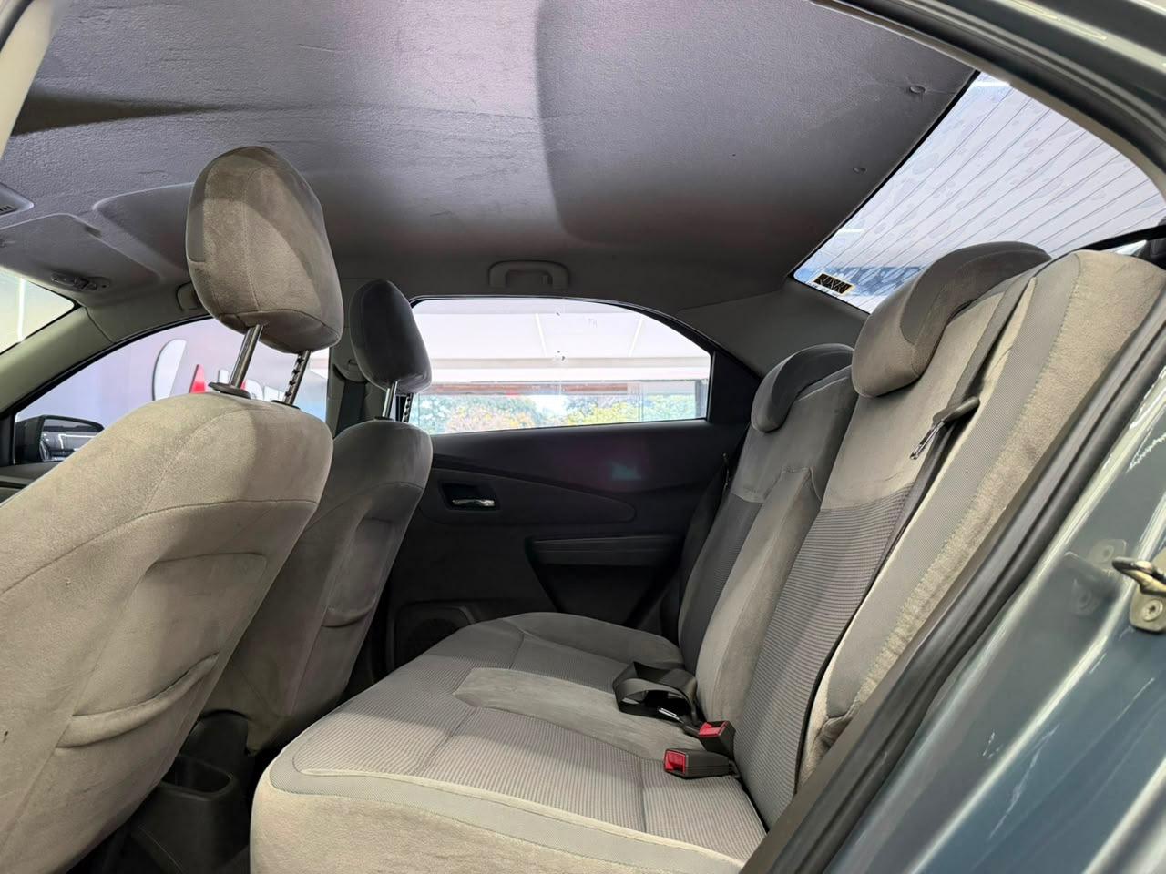 Chevrolet COBALT 17