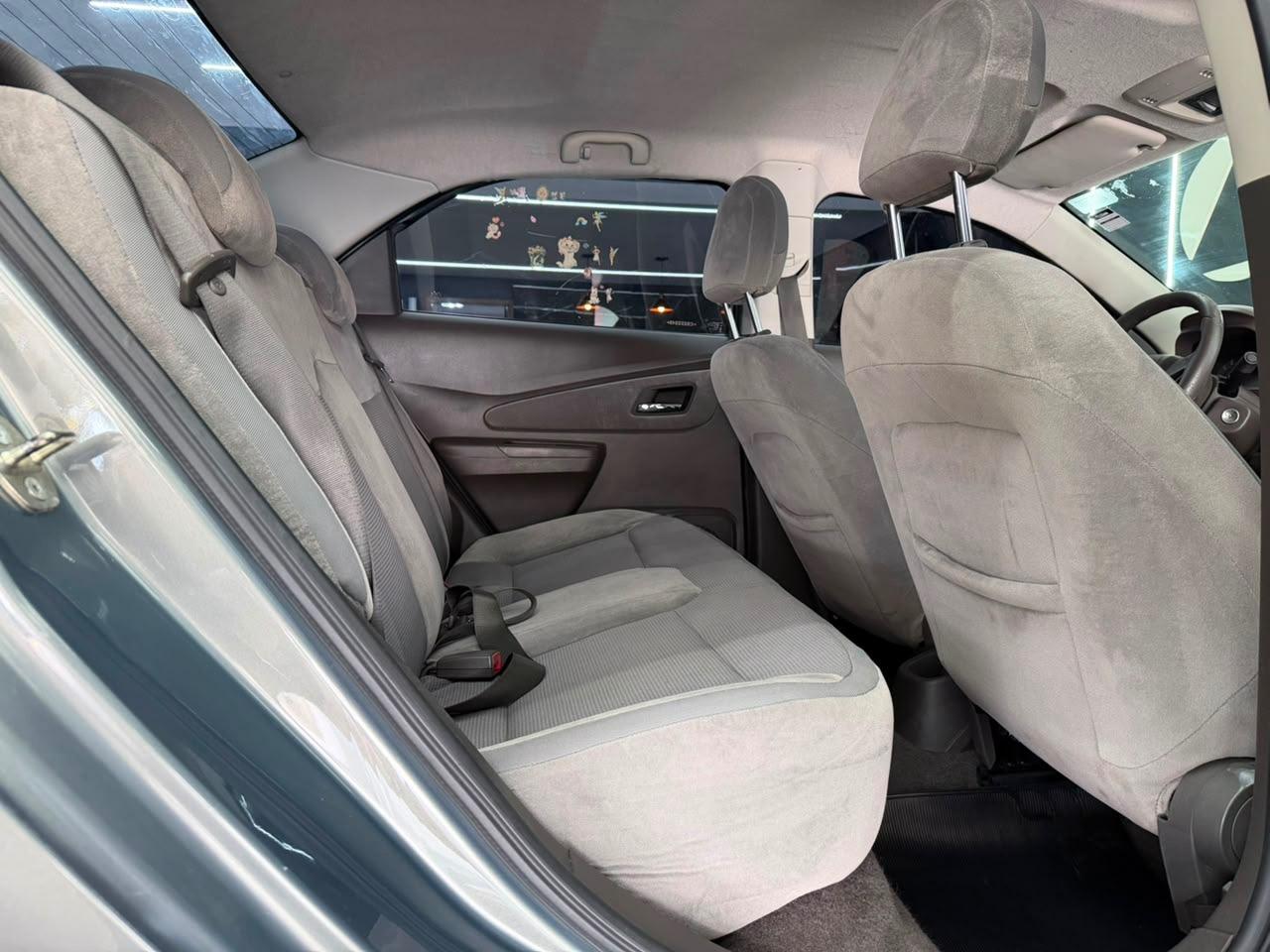 Chevrolet COBALT 18
