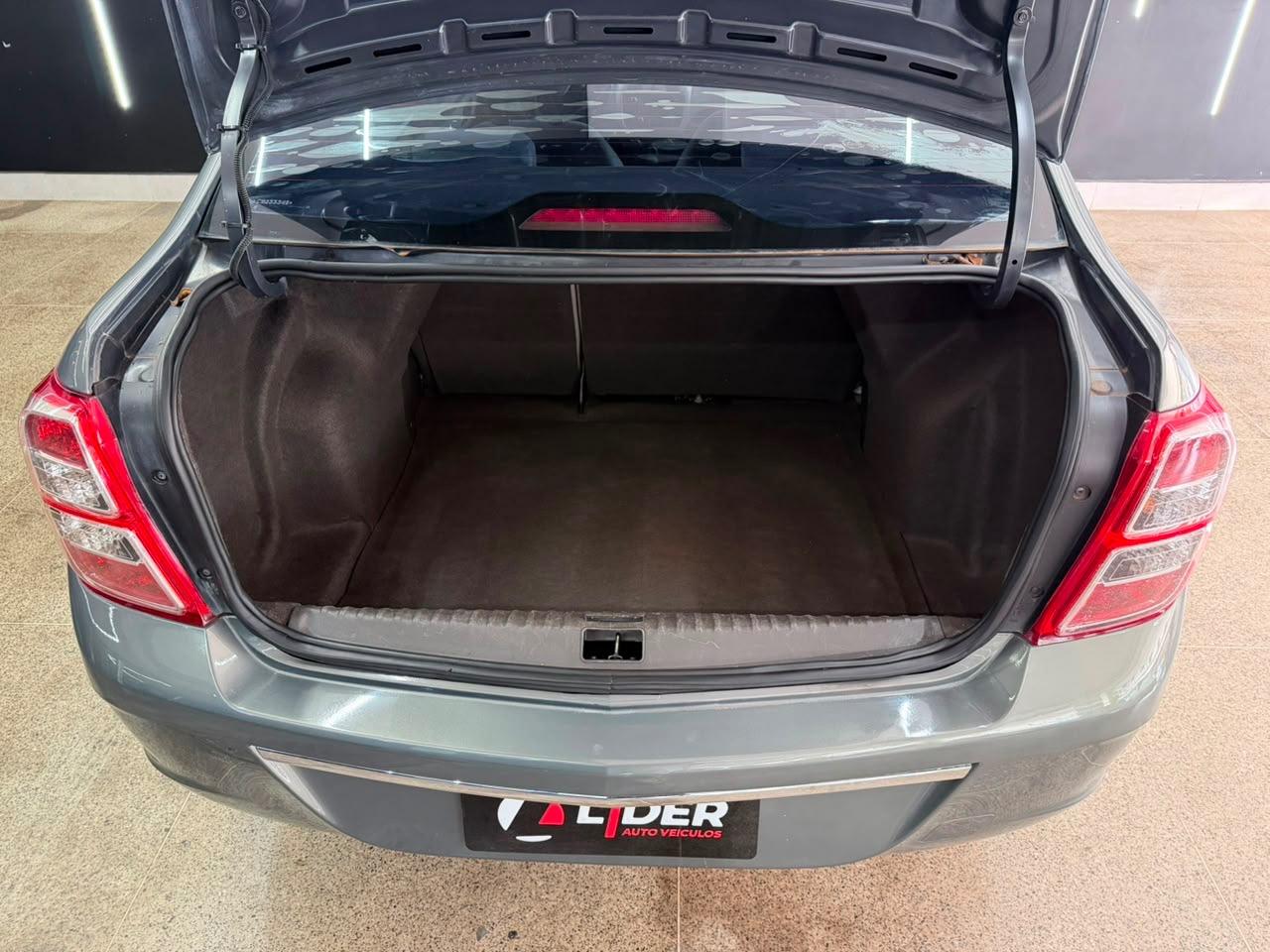 Chevrolet COBALT 2