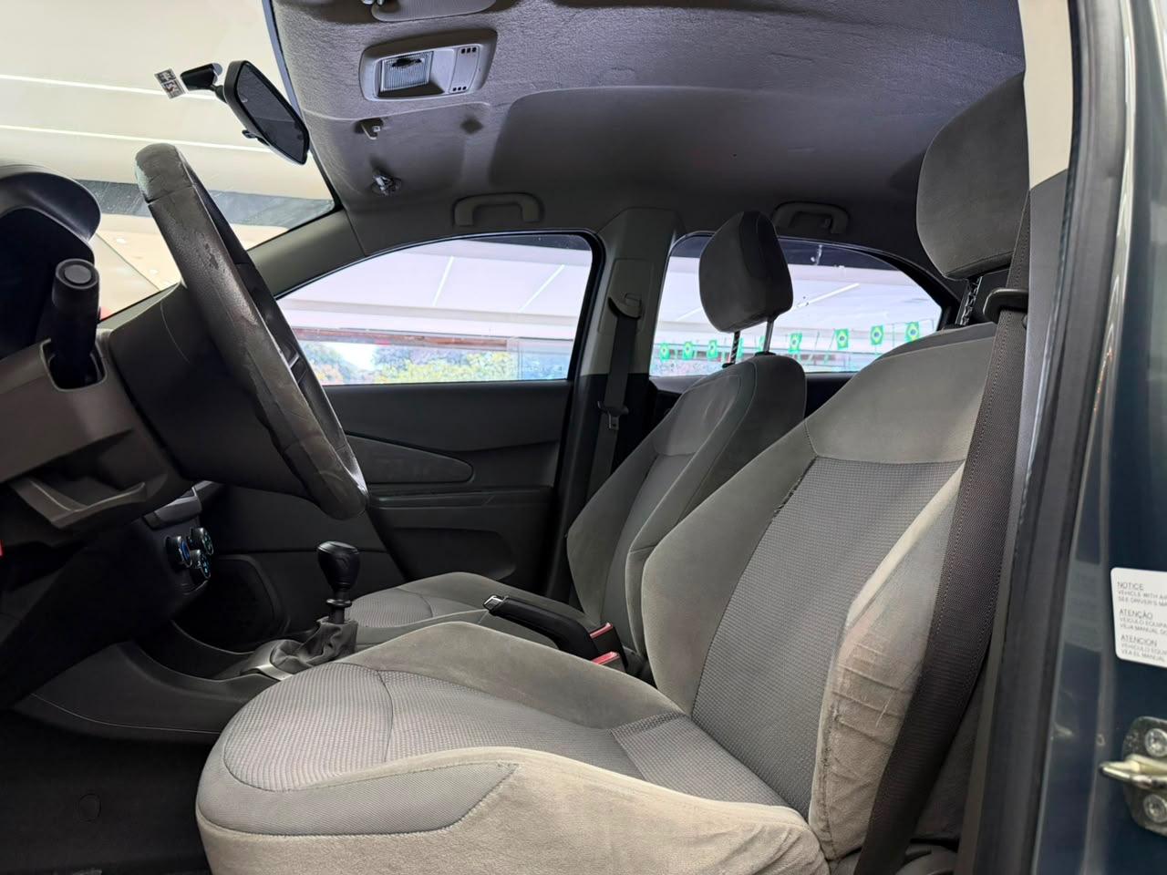 Chevrolet COBALT 22