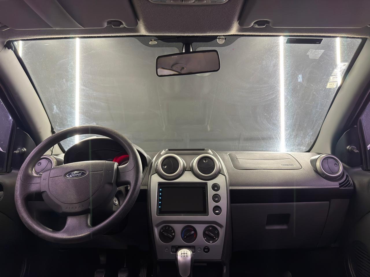 Ford FIESTA 22