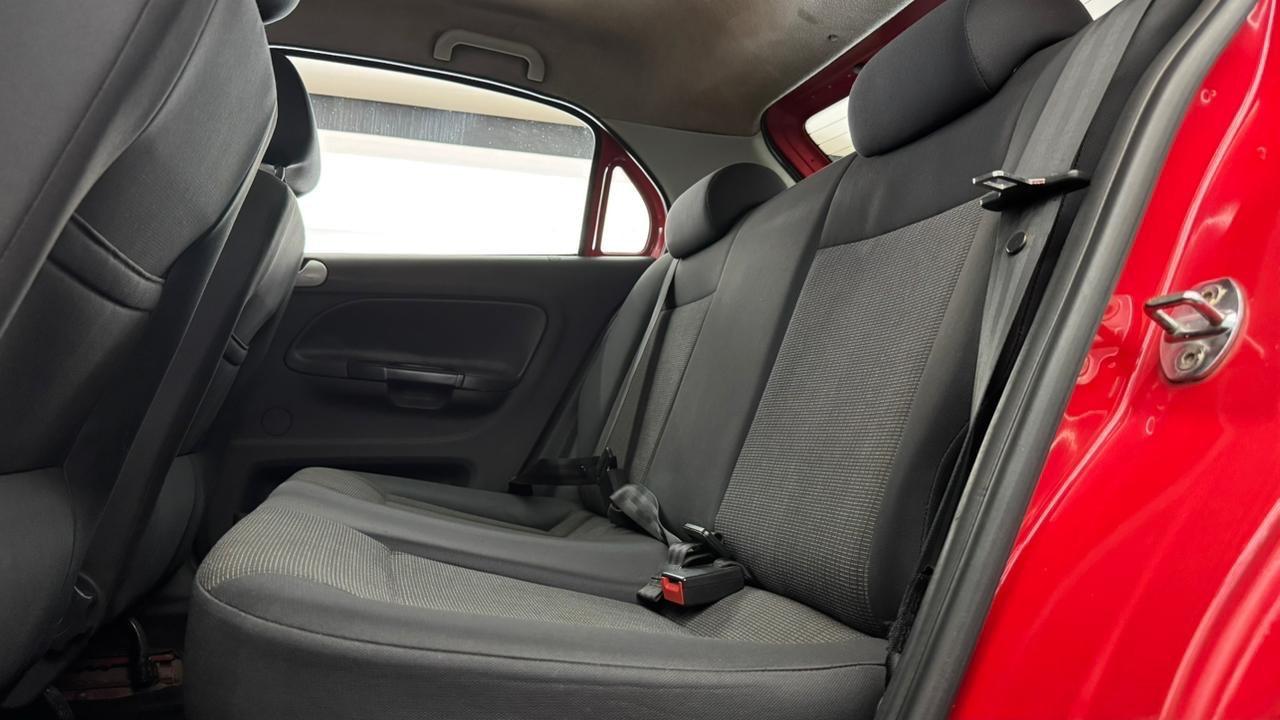 Volkswagen NOVO 19