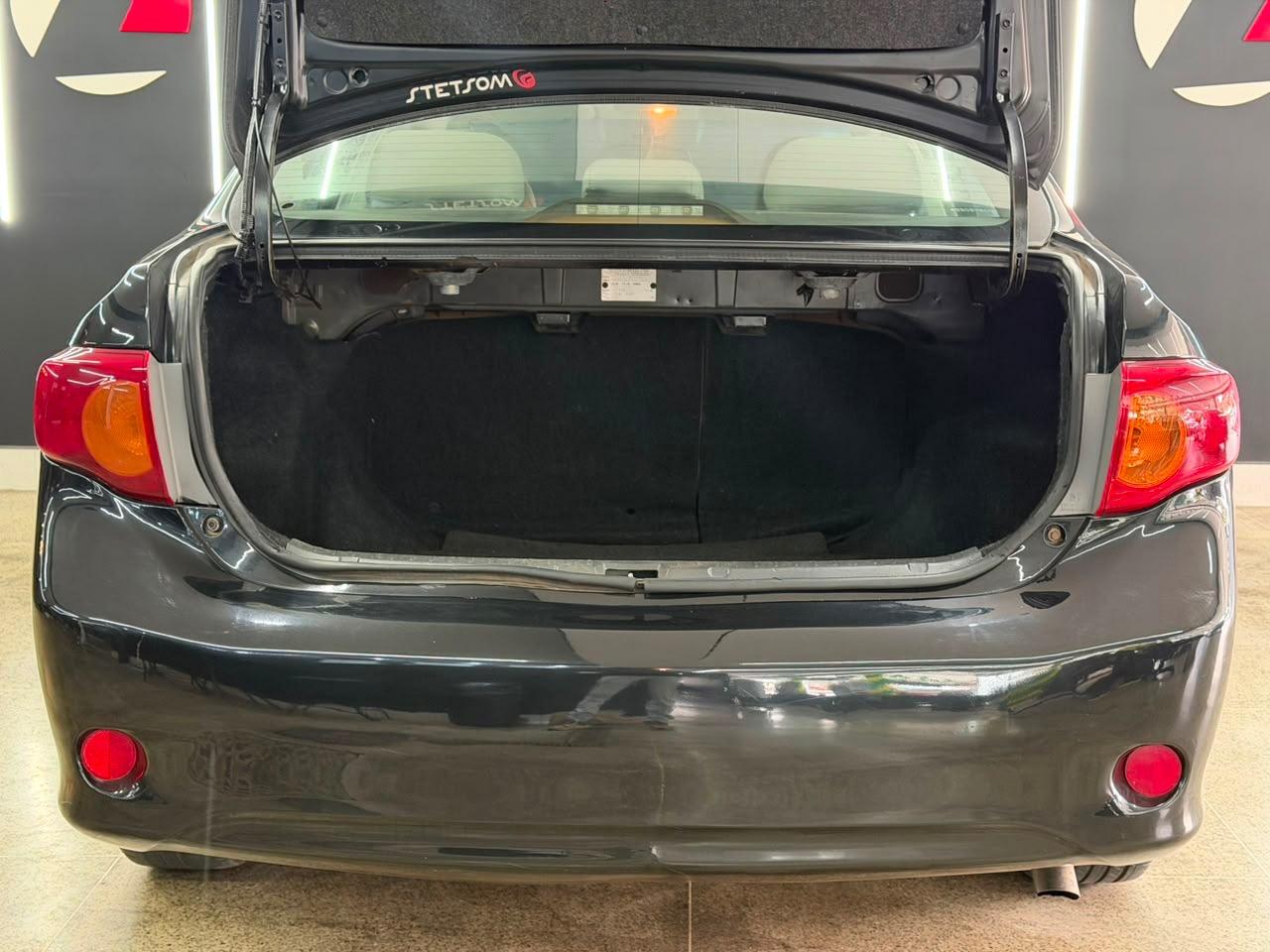 Toyota COROLLA 17
