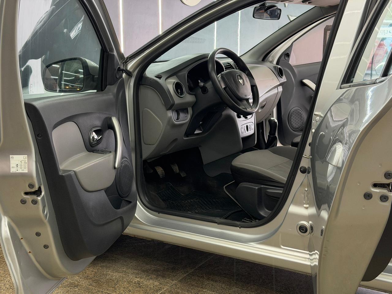 Renault LOGAN 13