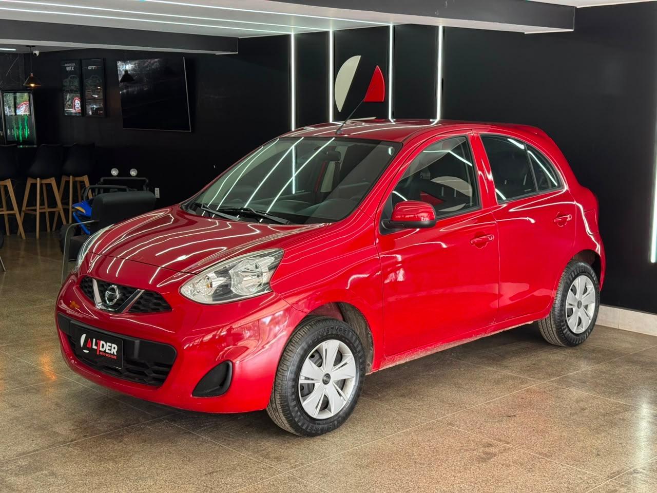 Nissan MARCH 12