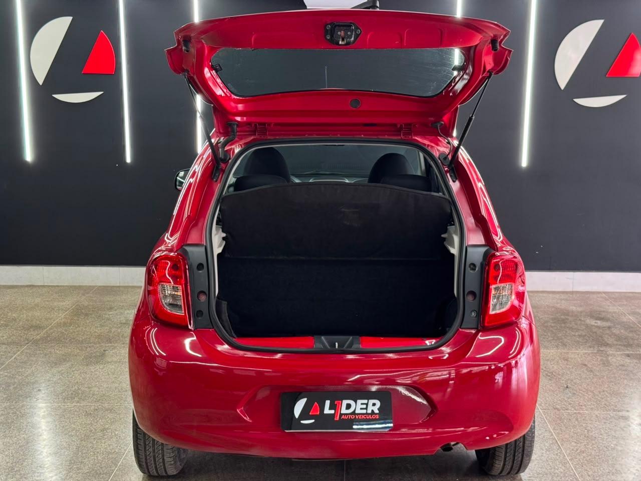 Nissan MARCH 20