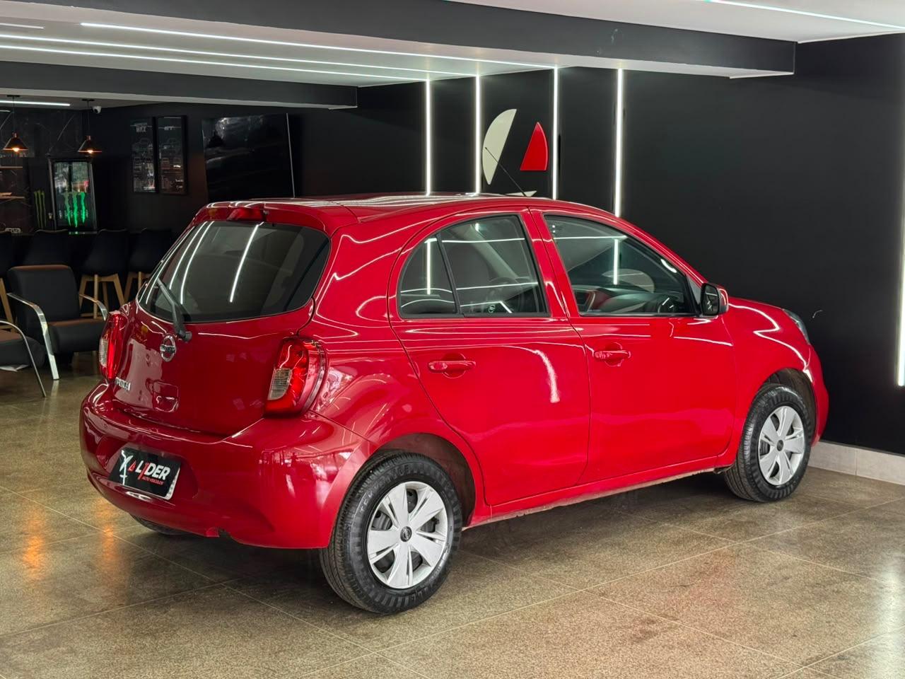 Nissan MARCH 23