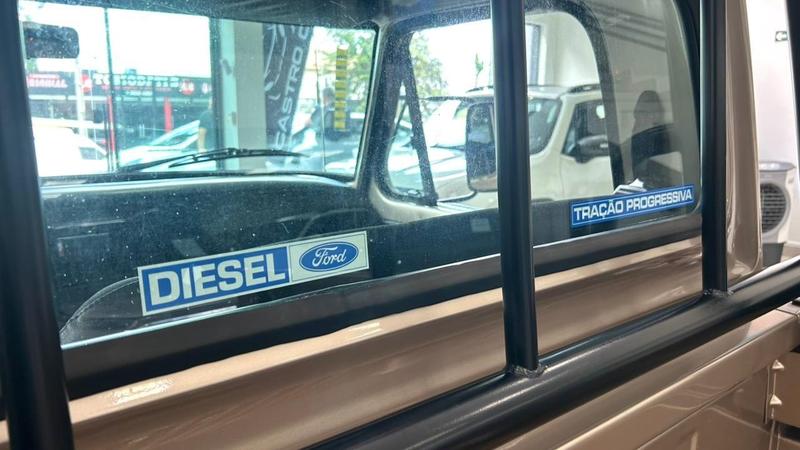 Ford F1000 - foto 15