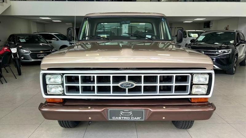 Ford F1000 - foto 2