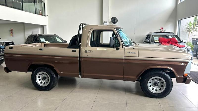 Ford F1000 - foto 4