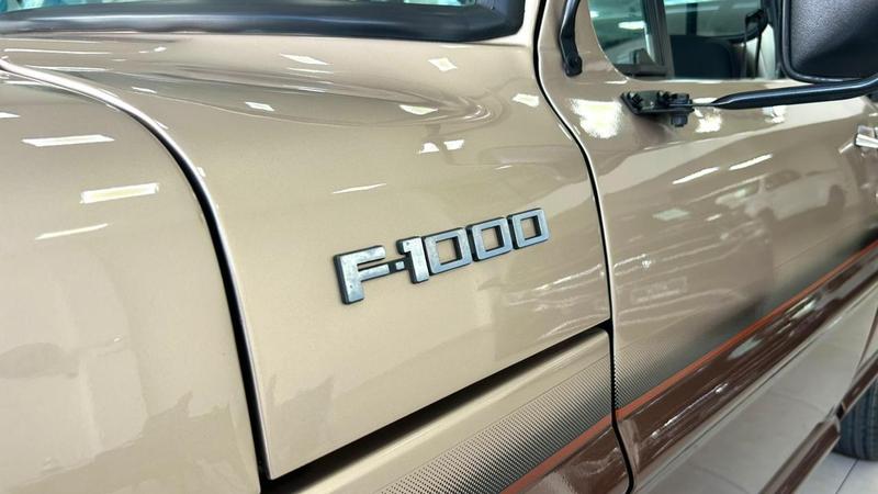 Ford F1000 - foto 13