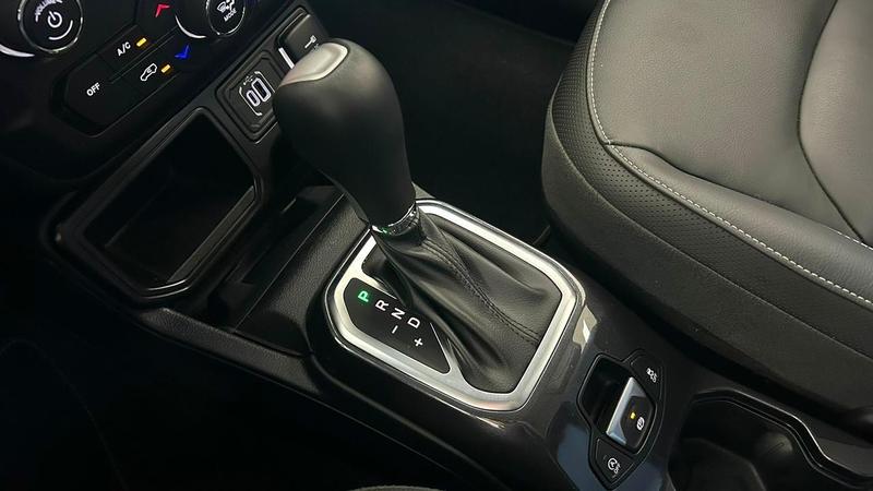 Jeep Renegade Lgtd T270 - foto 17