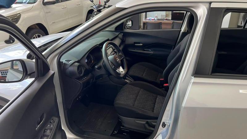 Nissan Kicks Sense CVT - foto 12