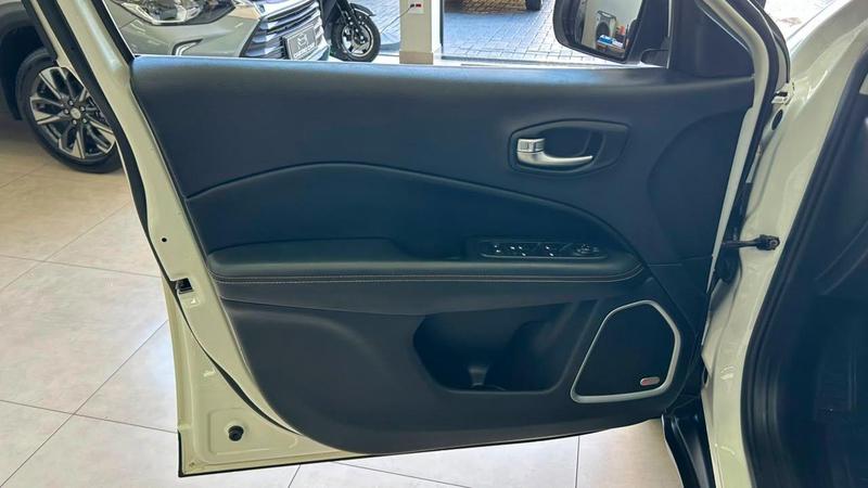 Jeep Compass Longitude F - foto 10