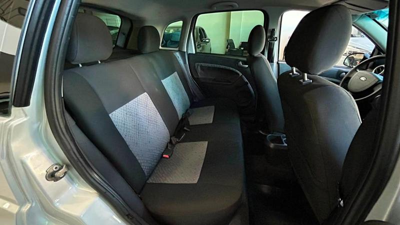 Ford Fiesta 1.6 Flex - foto 12