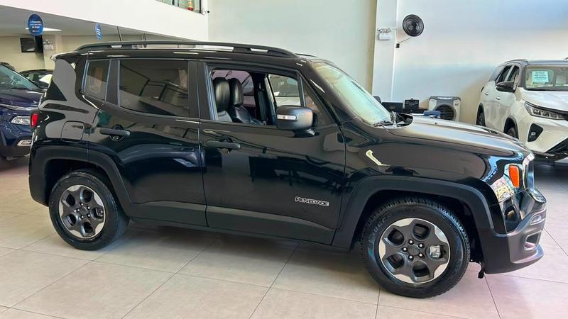 Jeep Renegade Sport 1.8 4X2 Flex 16V Mec. - foto 5