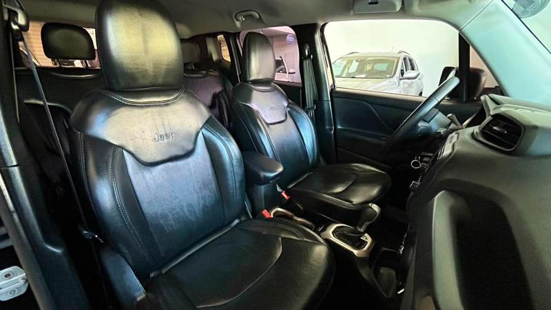 Jeep Renegade Sport 1.8 4X2 Flex 16V Mec. - foto 12