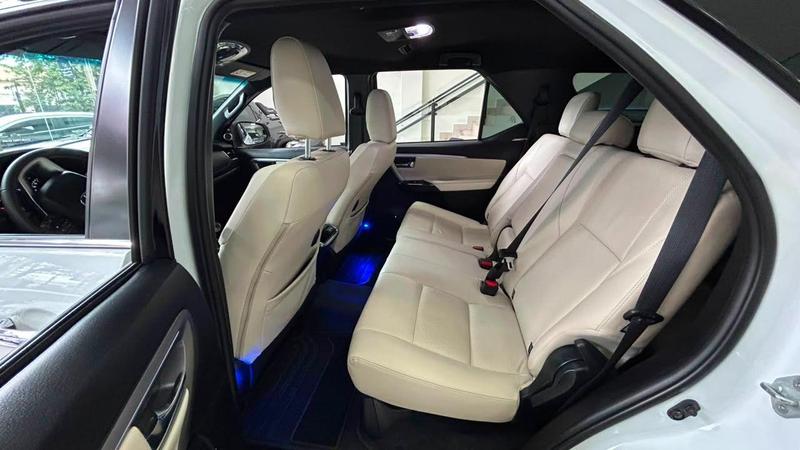 Toyota SW4 Srx 4X4 2.8 TDI 16V Dies. Aut. - foto 11