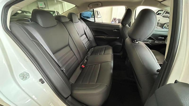 Nissan Versa Sr 1.6 16V Flex Automático - foto 13