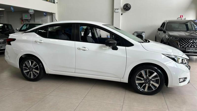 Nissan Versa Sr 1.6 16V Flex Automático - foto 4