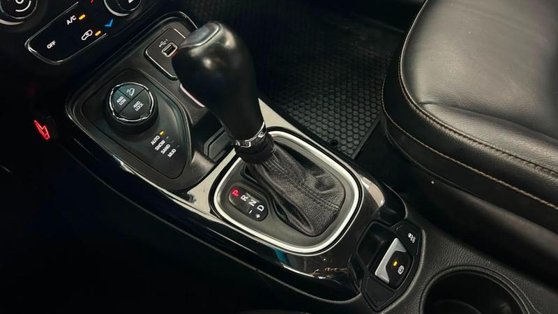 Jeep Compass Limited D - foto 17