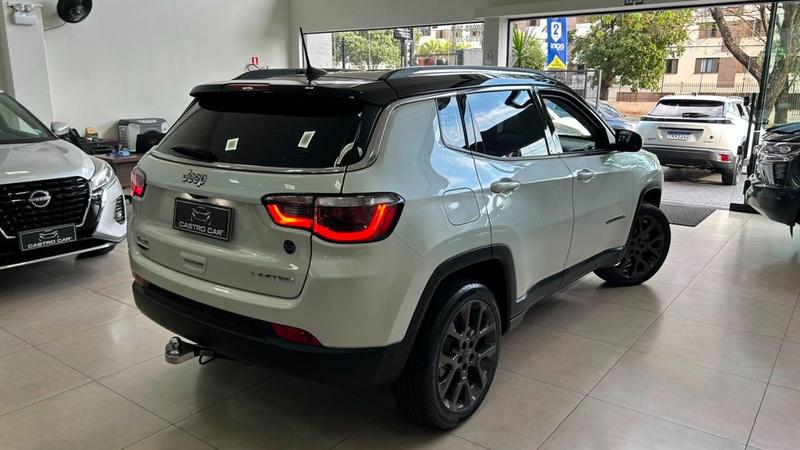 Jeep Compass Limited D - foto 7