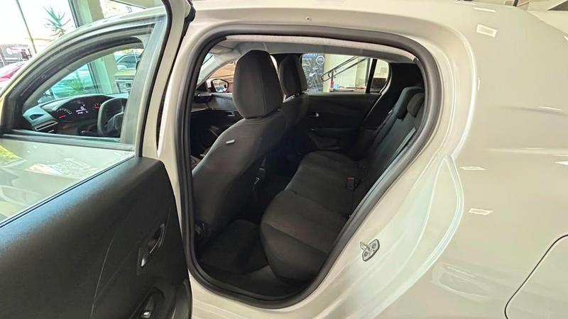 Peugeot 208 Active - foto 5
