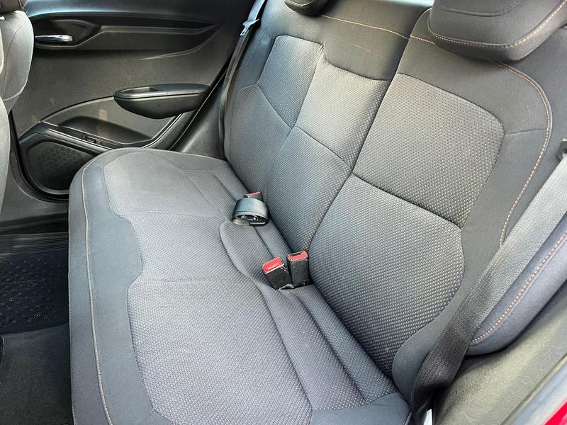 Chevrolet Onix Hatch Ls 1.0 8V Flexpower 5P Mec. - foto 10