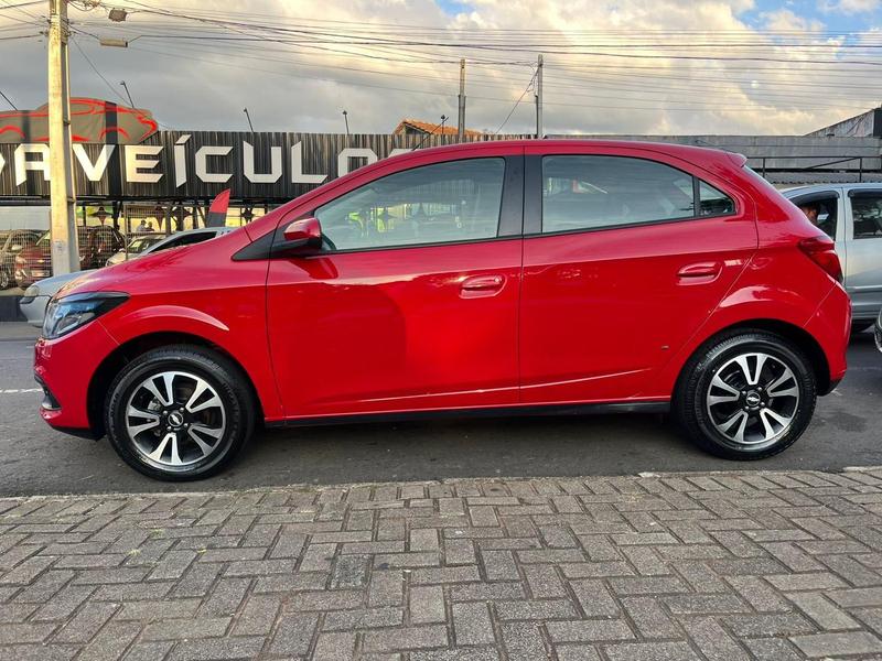 Chevrolet Onix Hatch Ls 1.0 8V Flexpower 5P Mec. - foto 6