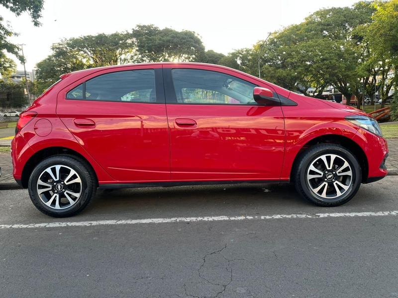 Chevrolet Onix Hatch Ls 1.0 8V Flexpower 5P Mec. - foto 5