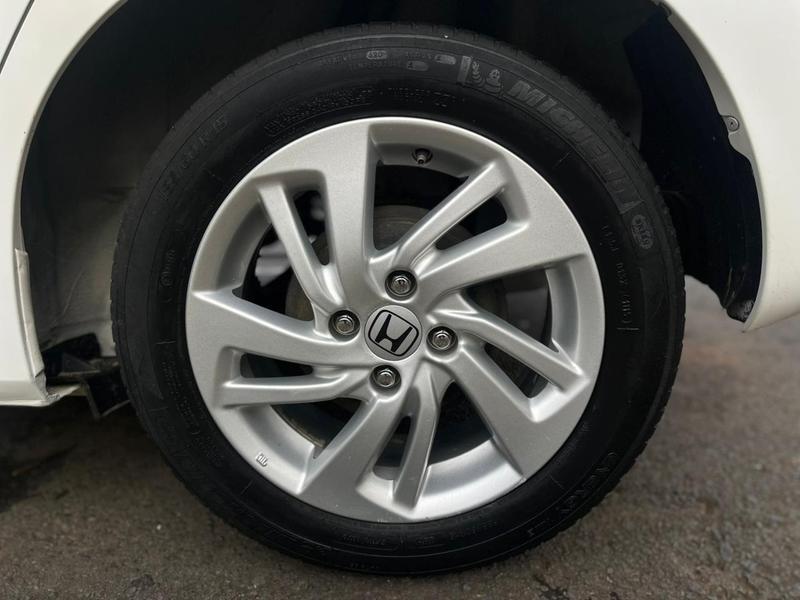 Honda Fit Lx Mt - foto 13