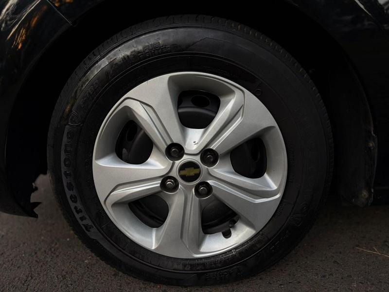 Chevrolet Onix 10mt LT - foto 11