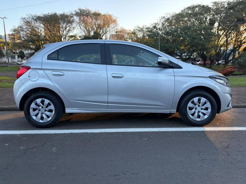 Chevrolet Onix 10mt LT - foto 5