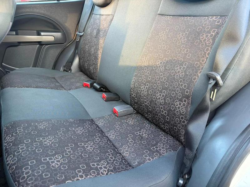Fiat Uno Vivace 1.0 - foto 10