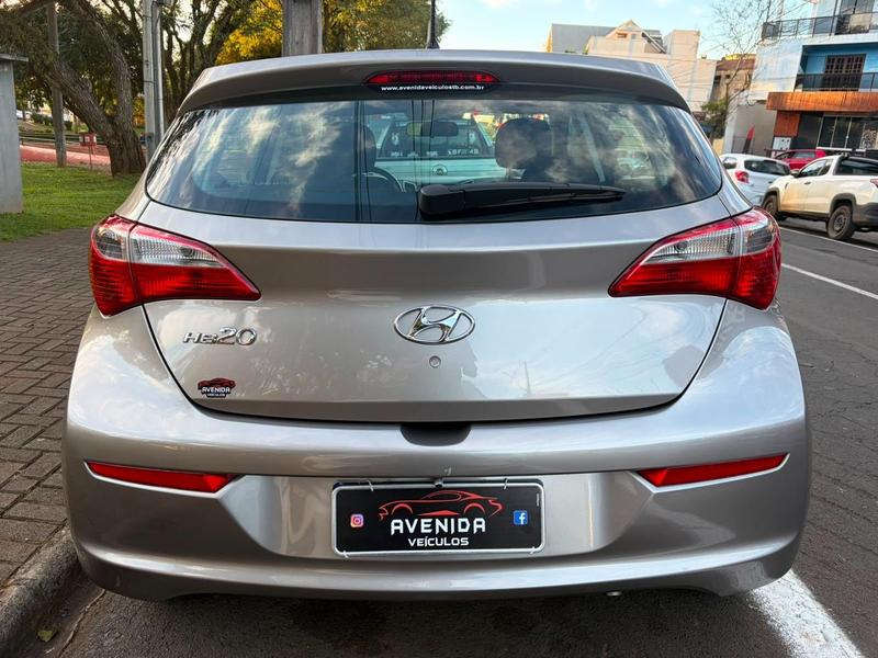 Hyundai HB20 1.0 M Comfor - foto 4