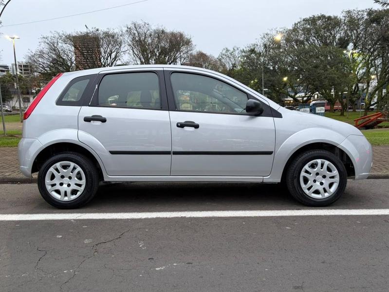 Ford Fiesta 1.6 8V Flex Class 1.6 8V Flex 5P - foto 5