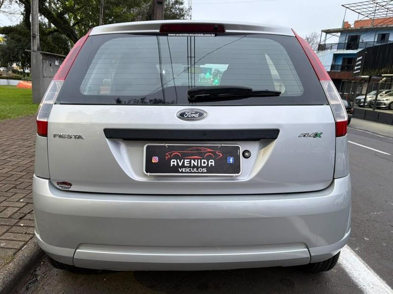Ford Fiesta 1.6 8V Flex Class 1.6 8V Flex 5P - foto 4