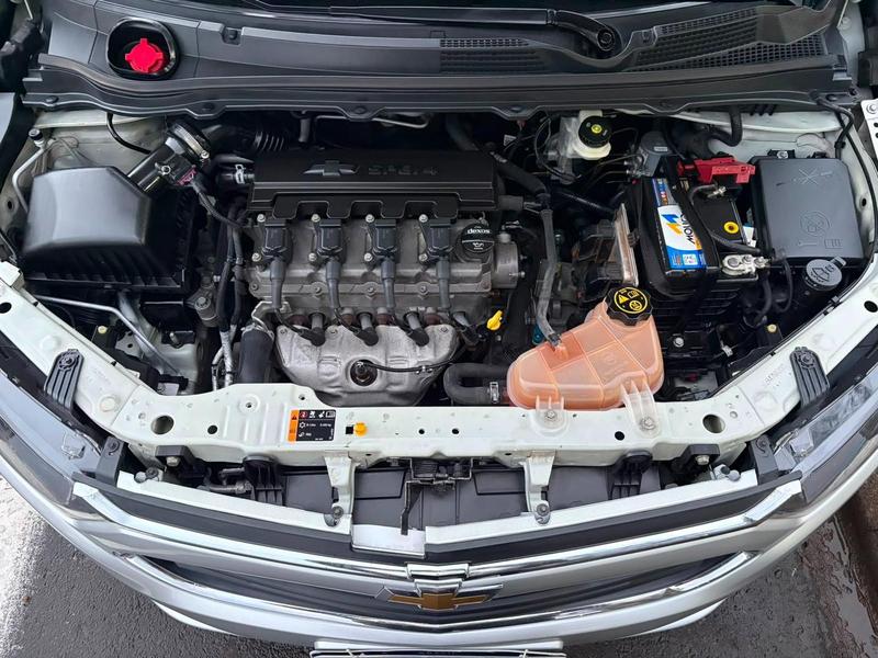 Chevrolet Prisma 14at LT - foto 14