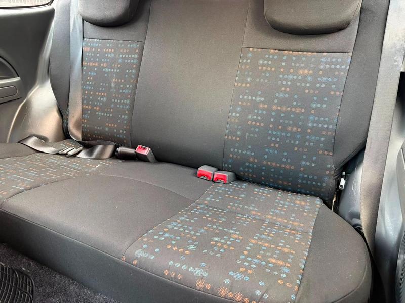 Fiat Uno Vivace 1.0 - foto 10