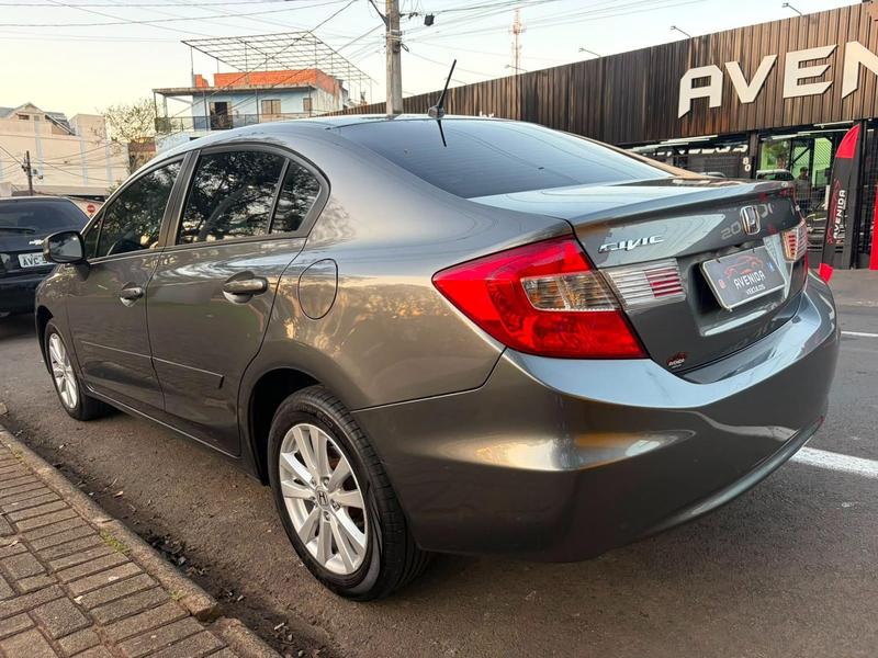 Honda Civic Sedan Lxs 1.8 1.8 Flex 16V Aut. 4P - foto 2