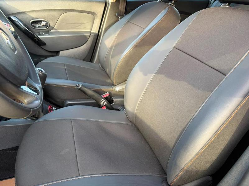 Renault Sandero Stepway Hi Power 1.6 8V 5P - foto 9