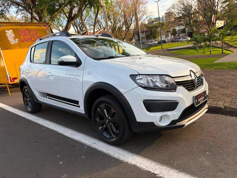 Renault Sandero Stepway Hi Power 1.6 8V 5P - foto 12