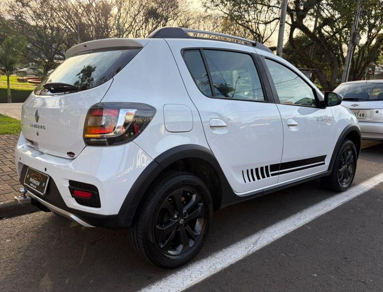 Renault Sandero Stepway Hi Power 1.6 8V 5P - foto 11