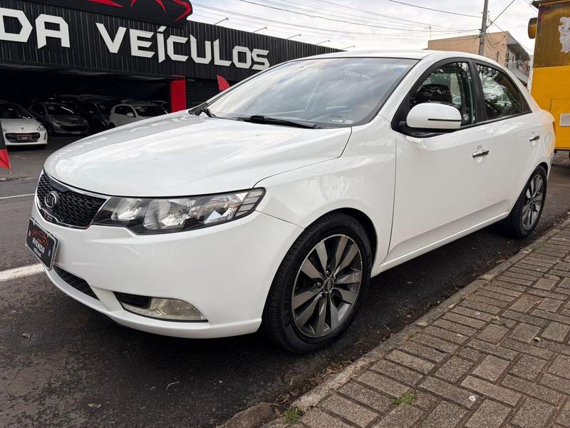 Kia Cerato 2013 à venda