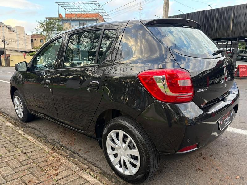 Renault Sandero Expr 1.0 - foto 2