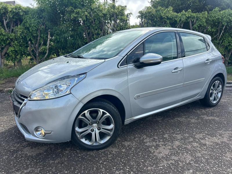 PEUGEOT 208 GRIFFE
