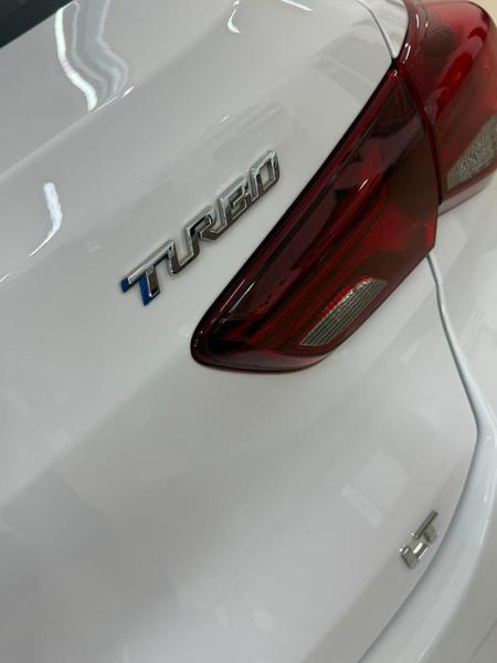 Chevrolet Onix Plus 10tmt - foto 9