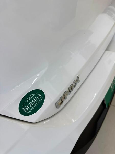 Chevrolet Onix 10mt Hb - foto 9